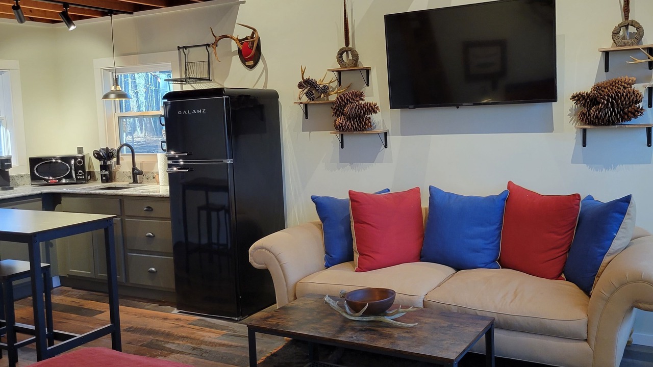 Photo of Livingroom in Five Points