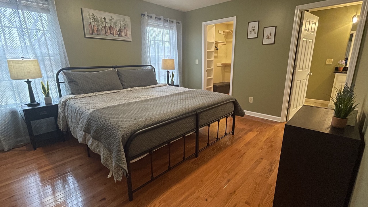 Photo of Bedroom in Dalton