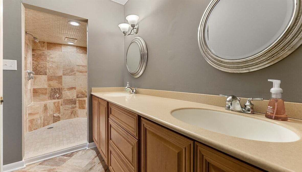 Photo of Bathroom in Diamond Beach