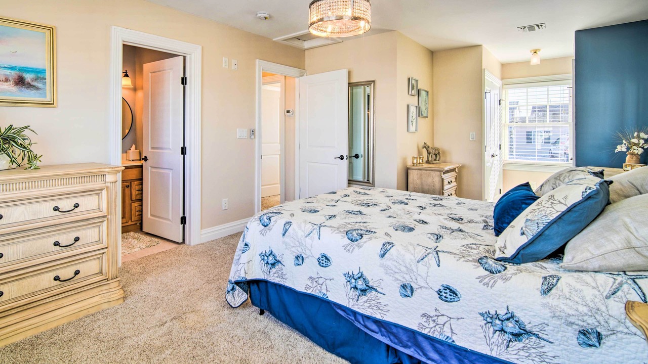Photo of Bedroom in Beach Haven West