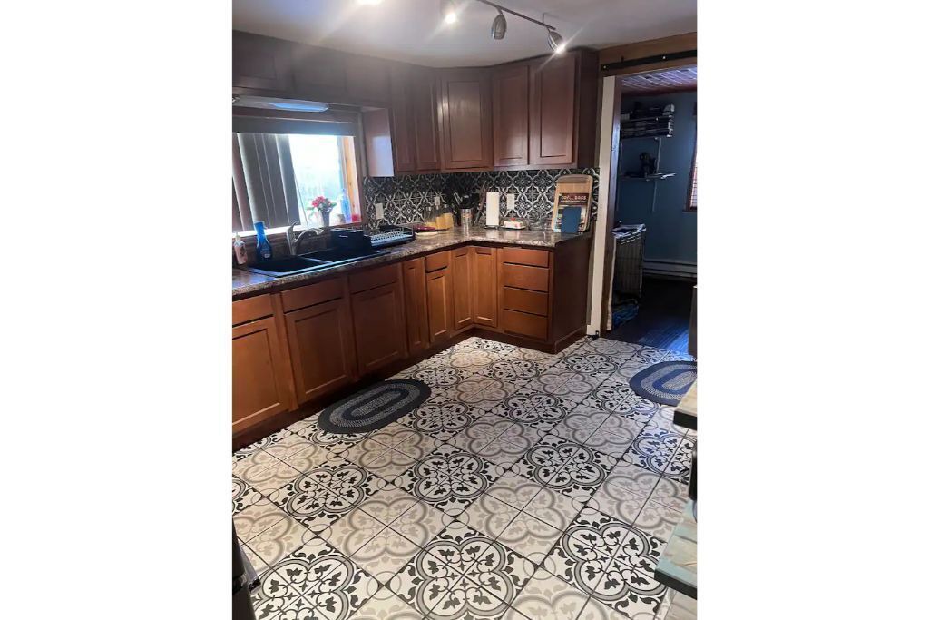 Photo of Kitchen in Whiting