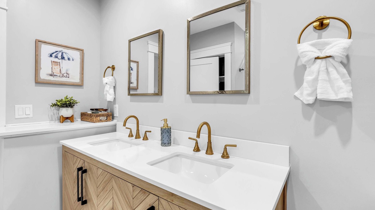 Photo of Bathroom in Neptune City