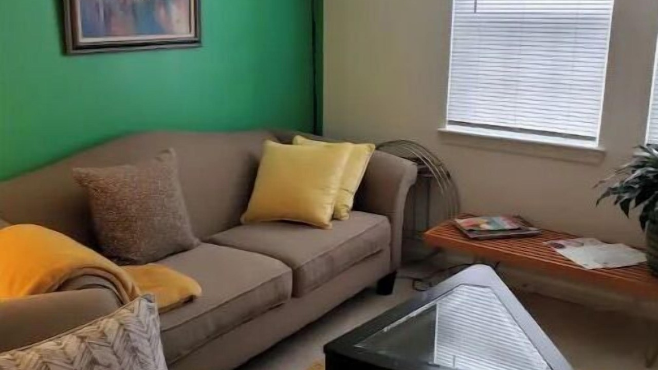 Photo of Livingroom in Bethesda