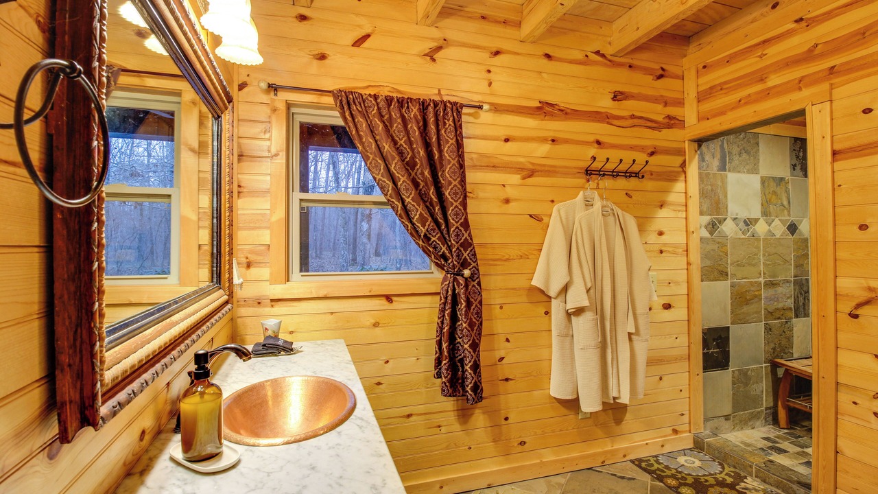 Photo of Bathroom in Mentone