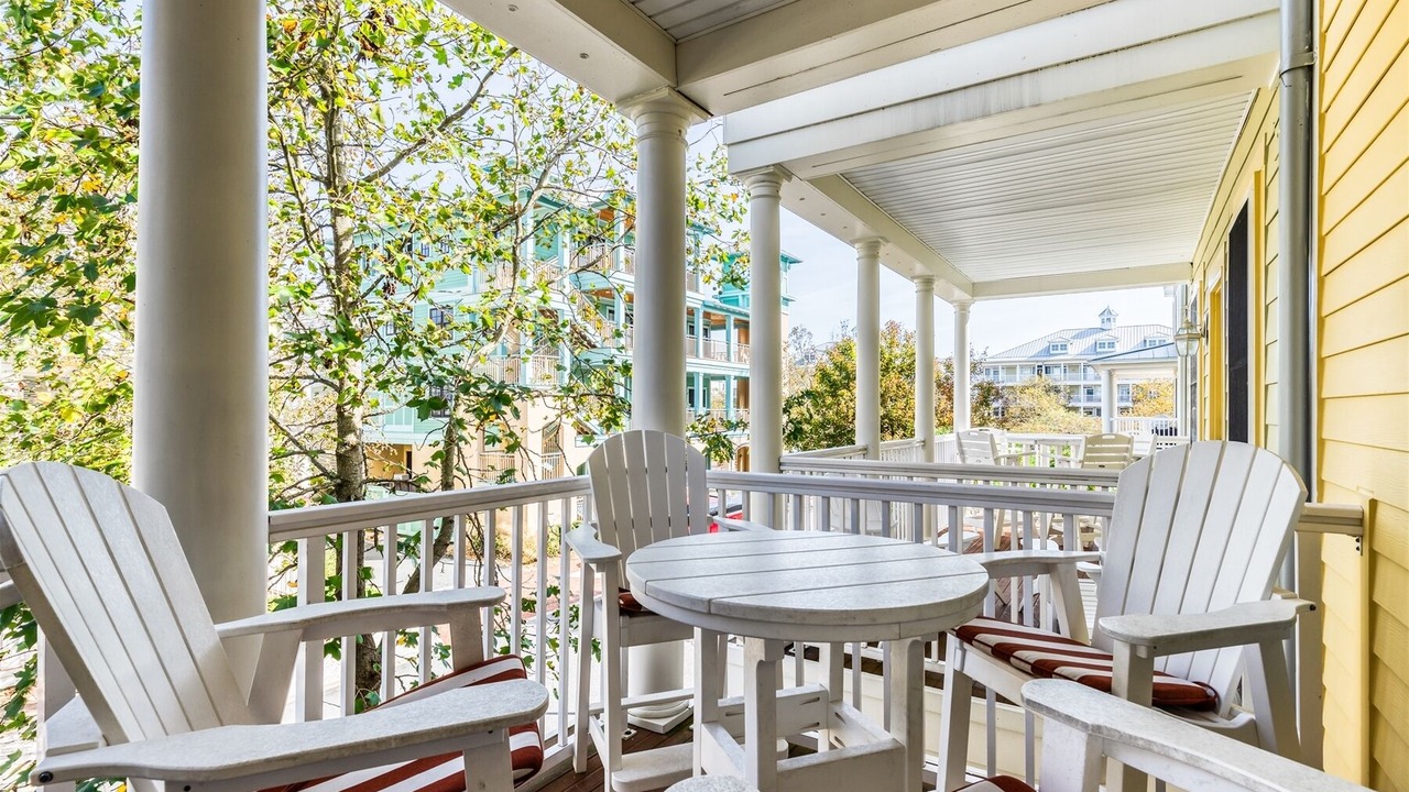 Photo of Patio Balcony in Sunset Island