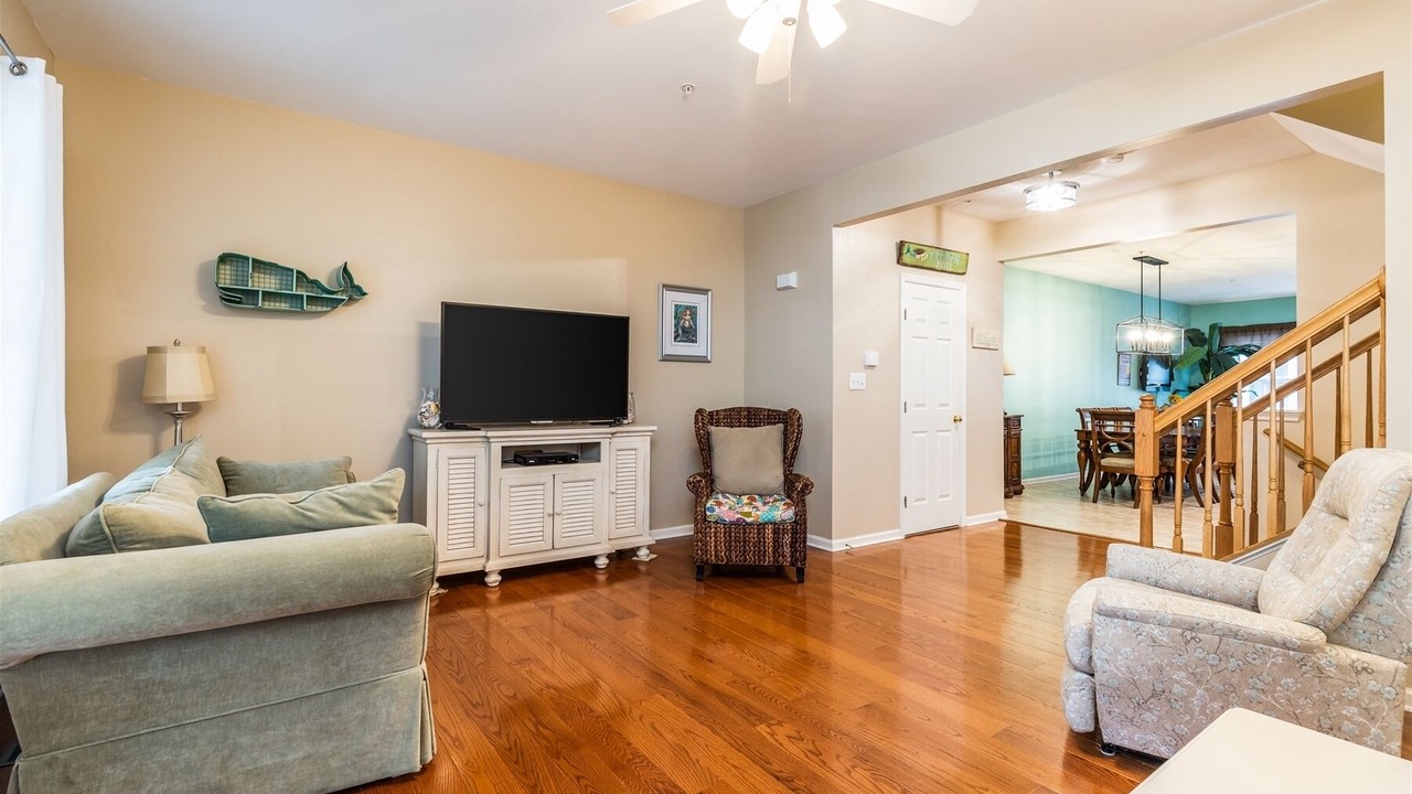 Photo of Bedroom in Sunset Island
