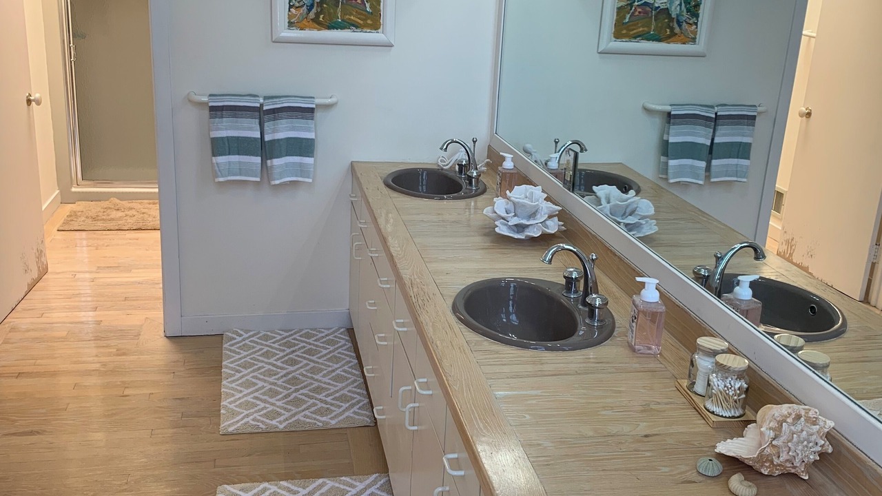 Photo of Bathroom in Sea Girt