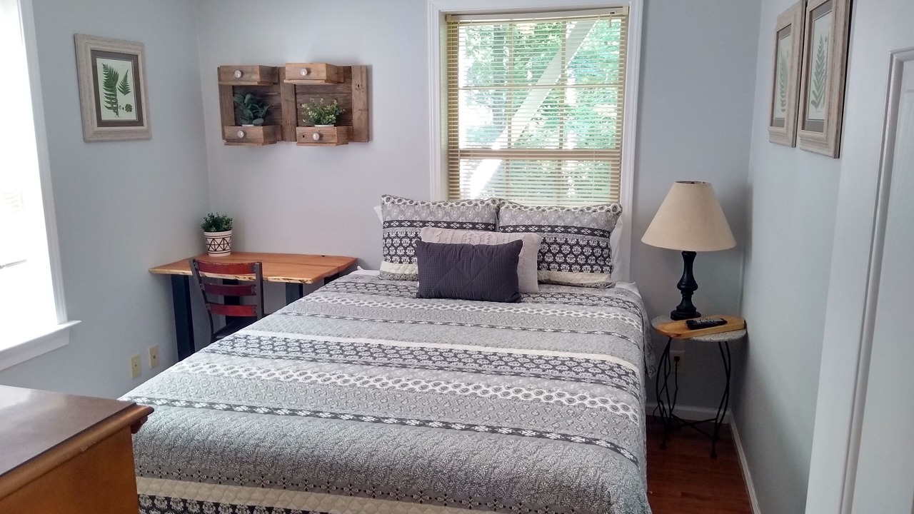 Photo of Bedroom in Mill Ridge