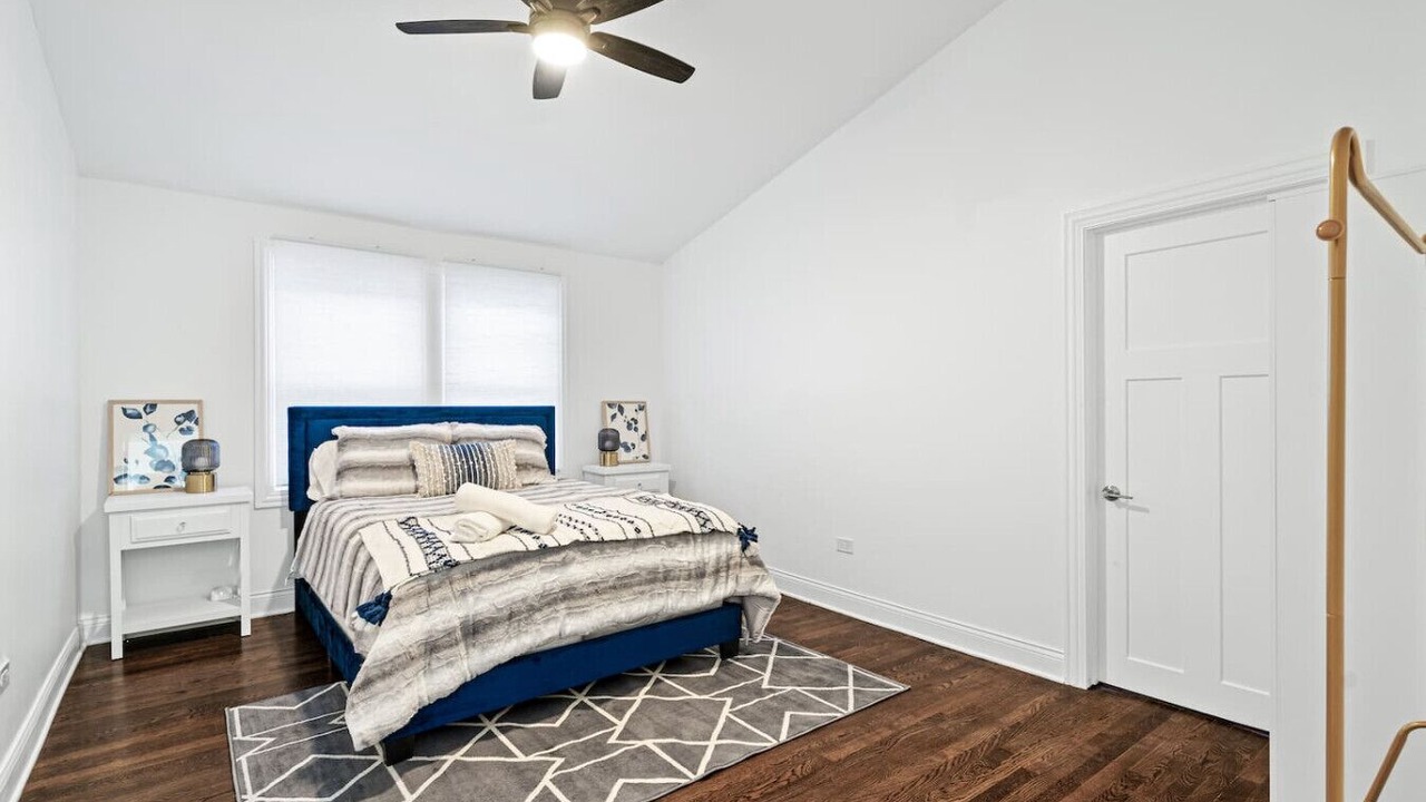 Photo of Bedroom in Cragin