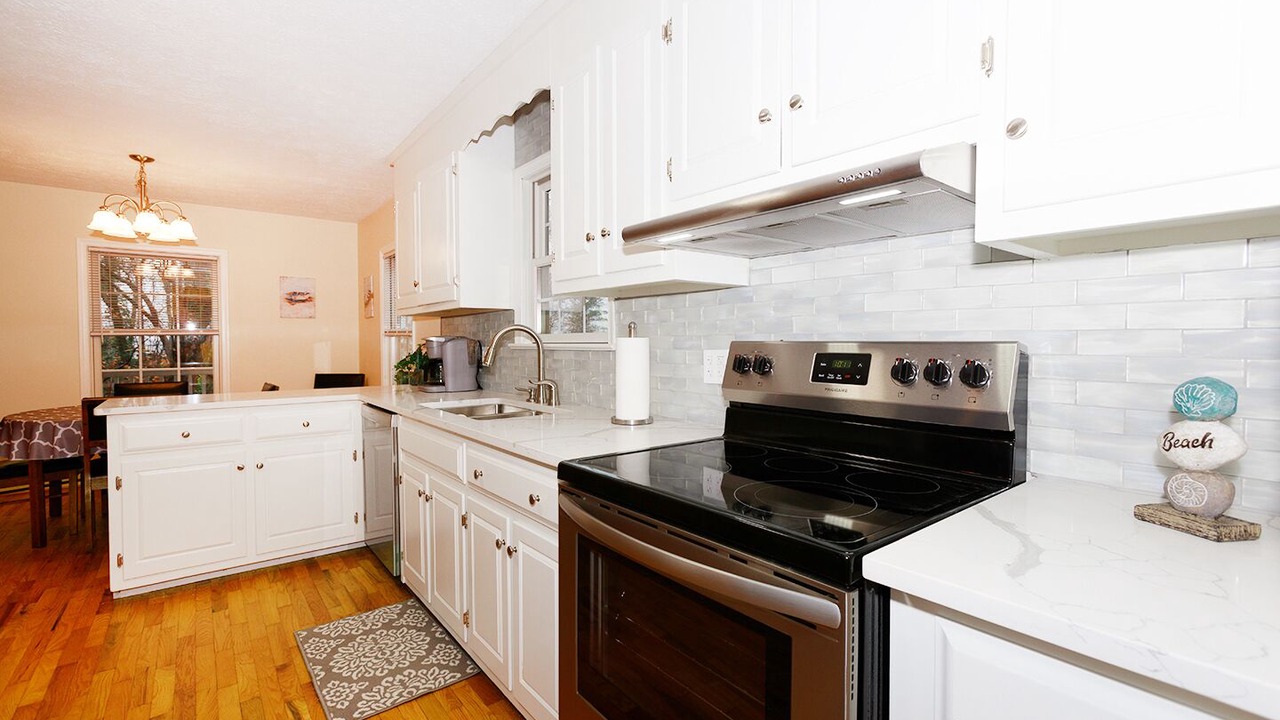 Photo of Kitchen in Claremont