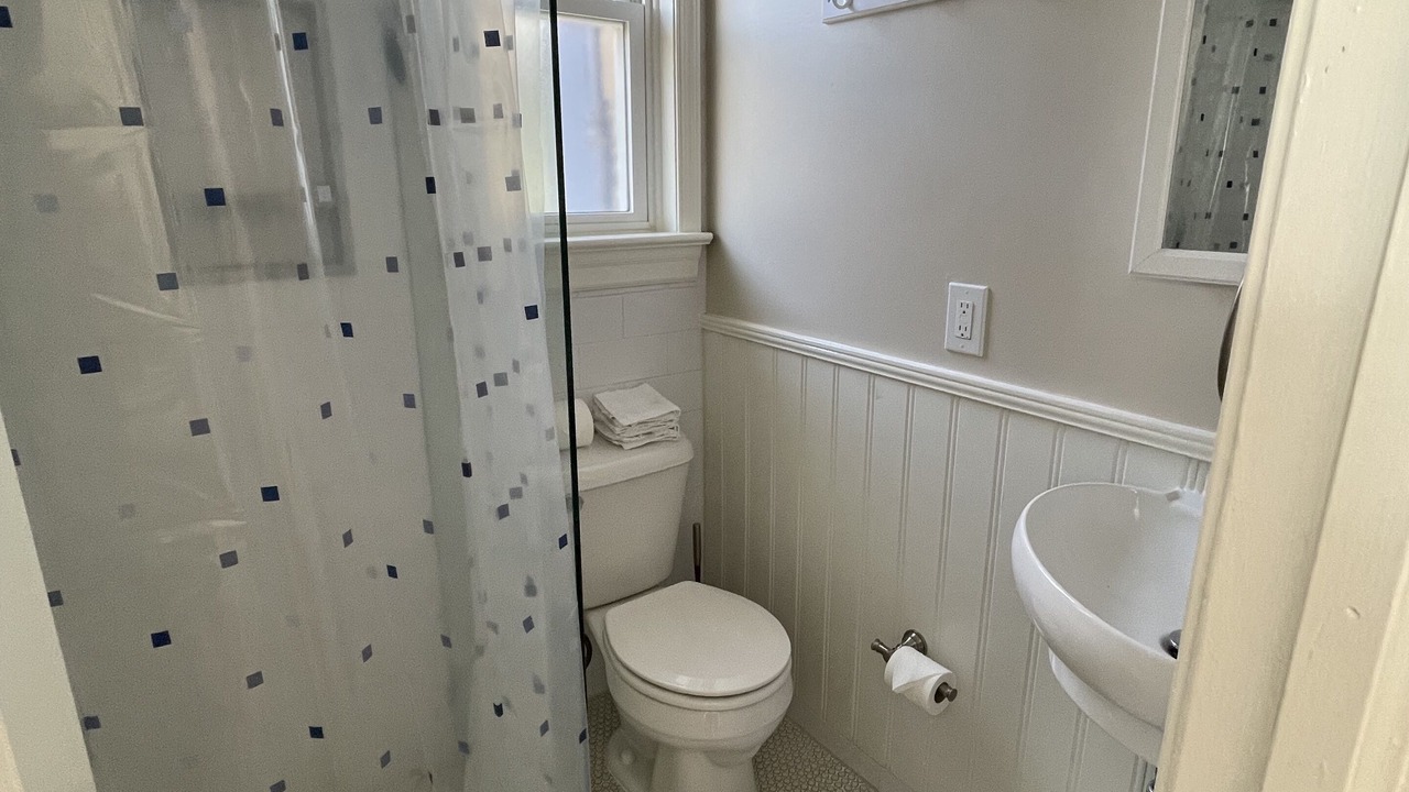 Photo of Bathroom in Ventnor City