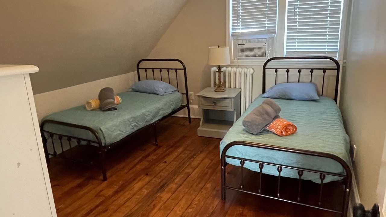 Photo of Bedroom in Ventnor City