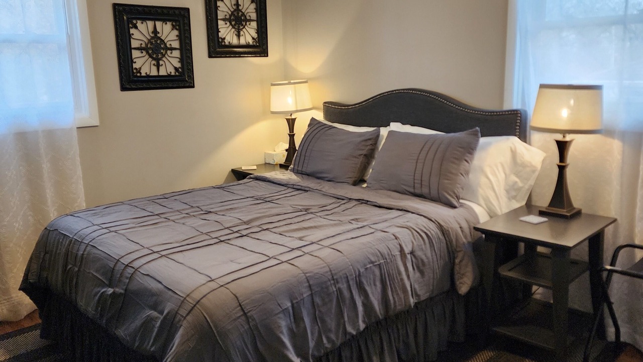 Photo of Bedroom in Orange Prairie