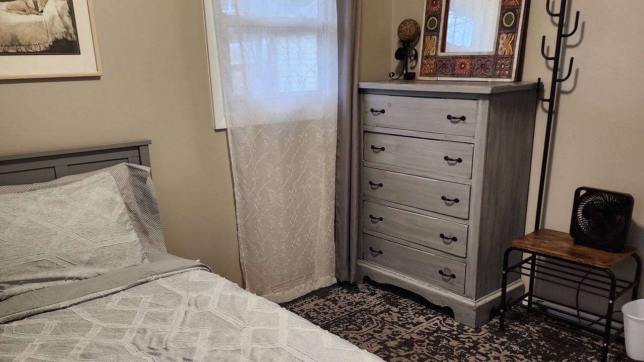 Photo of Bedroom in Orange Prairie
