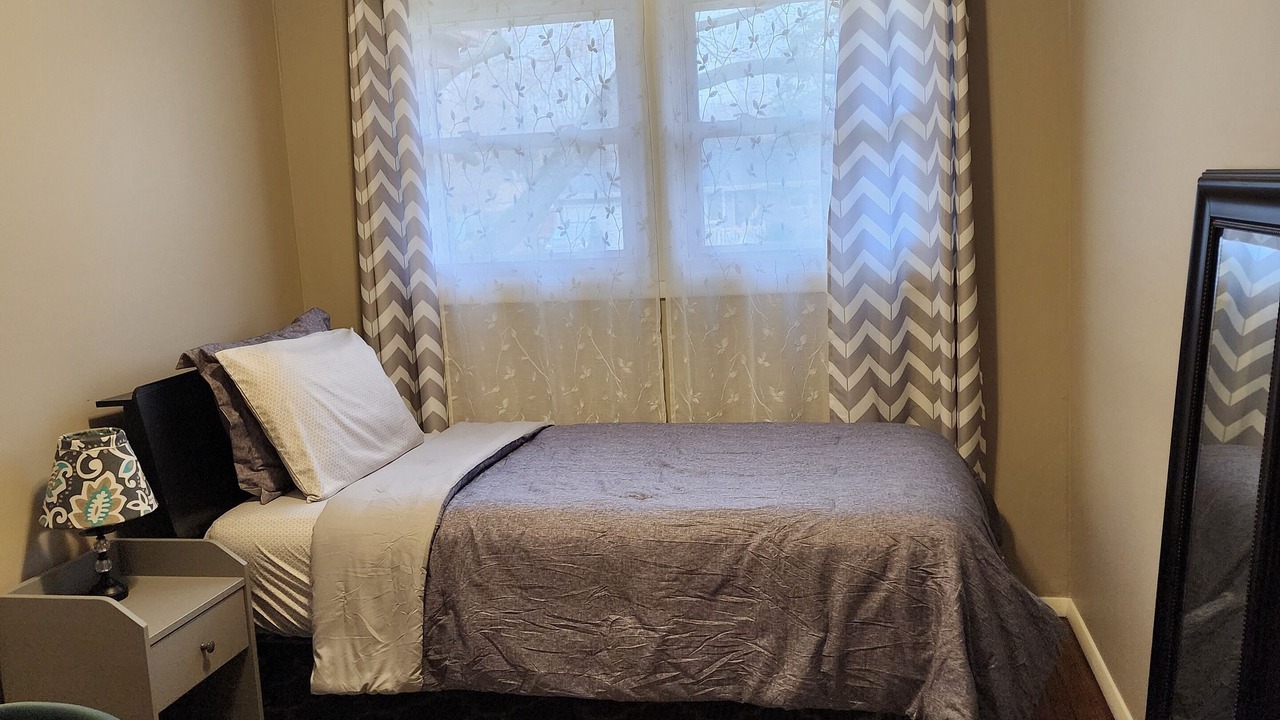 Photo of Bedroom in Orange Prairie