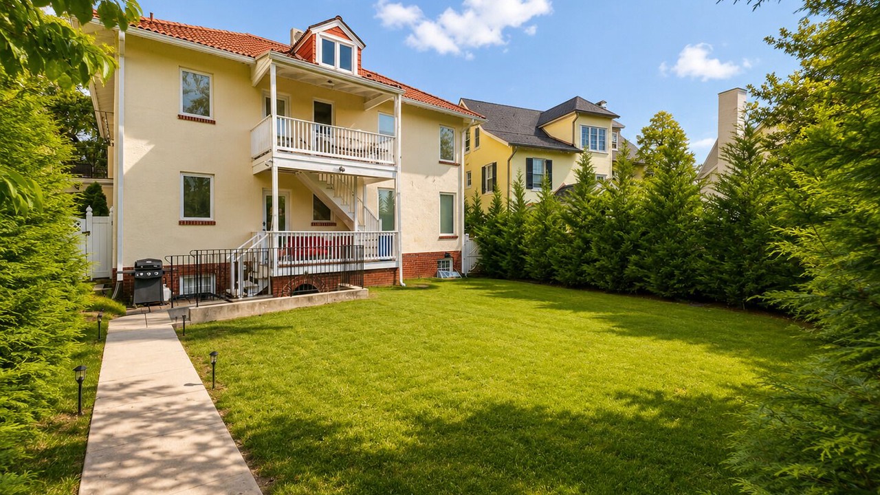 Photo of Outdoor in Northwest
