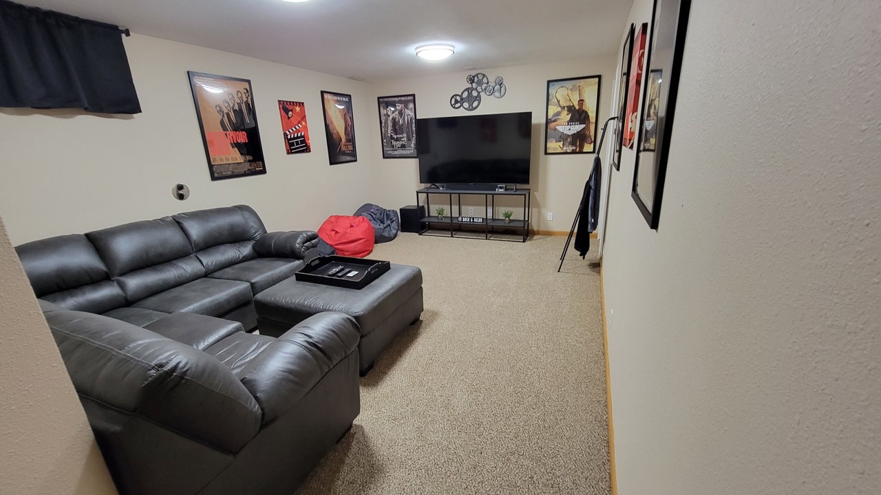 Photo of Livingroom in Ames