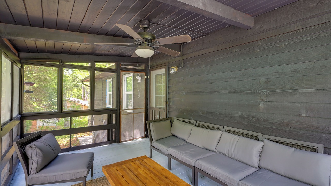 Photo of Patio Balcony in Pineola