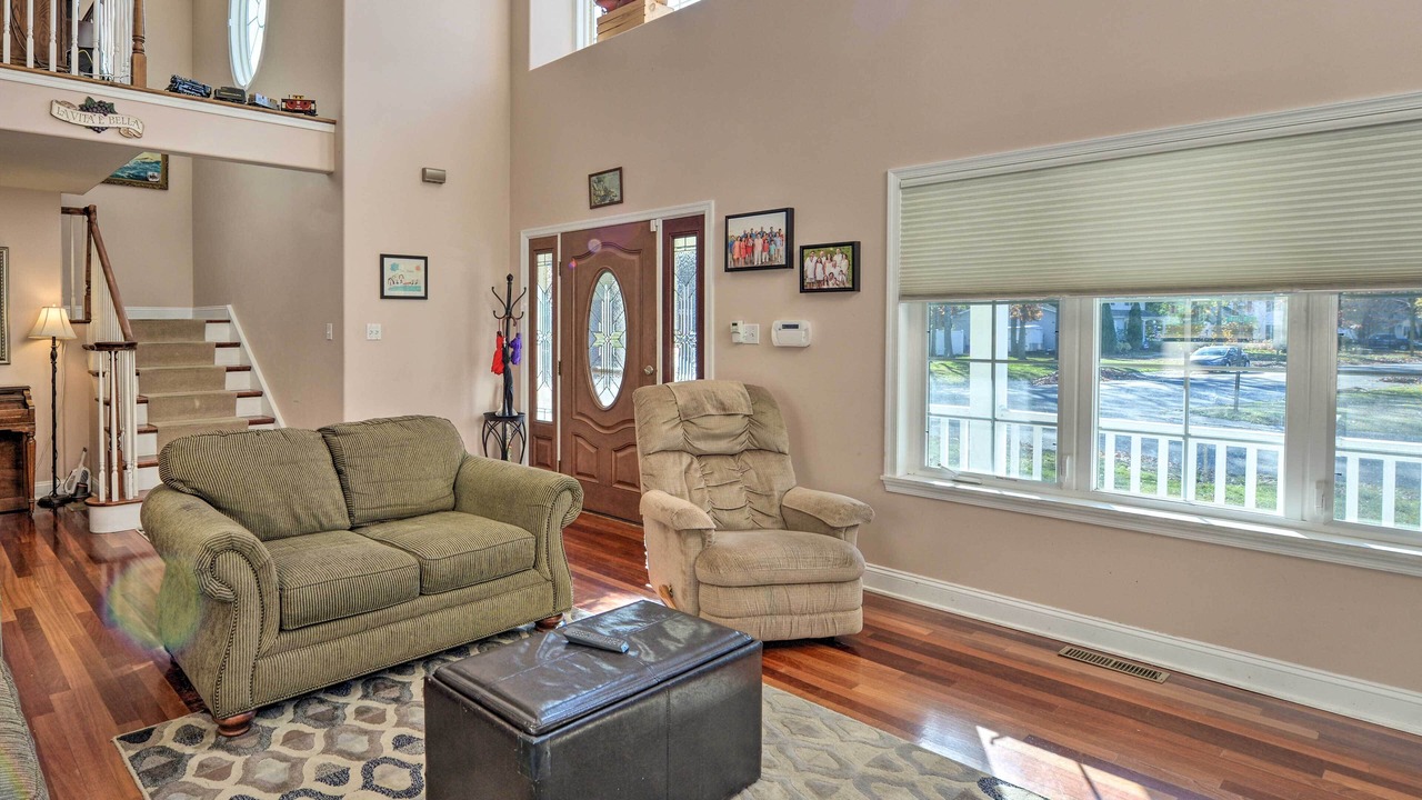 Photo of Livingroom in Lower Township