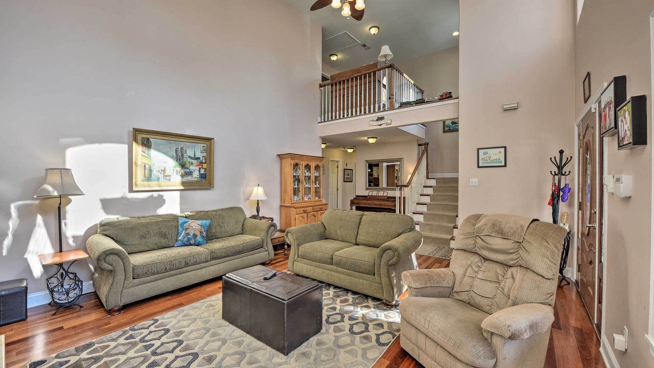 Photo of Livingroom in Lower Township