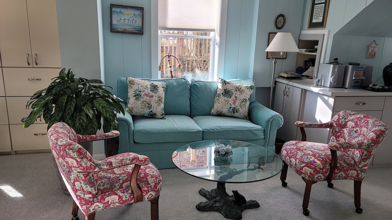 Photo of Livingroom in Takoma Park