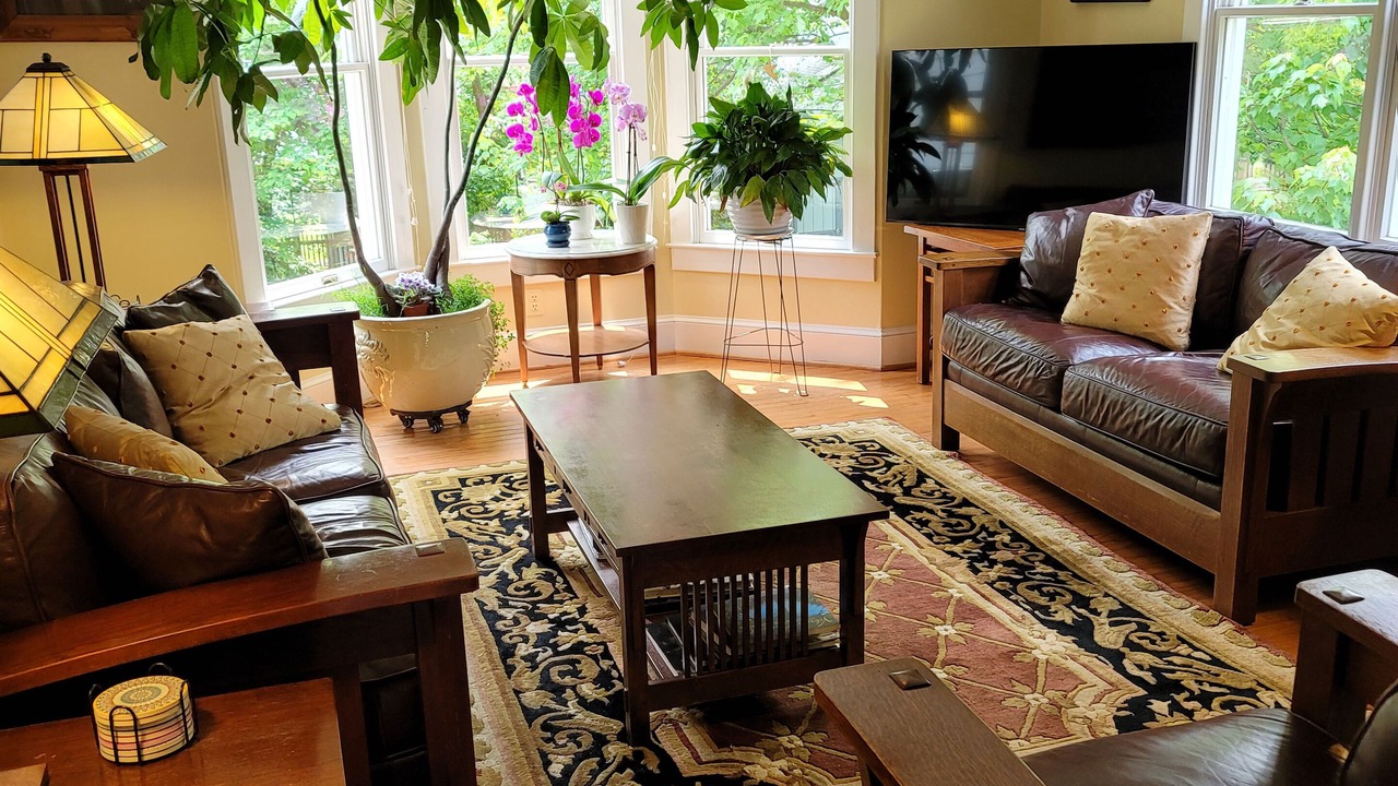 Photo of Livingroom in Takoma Park
