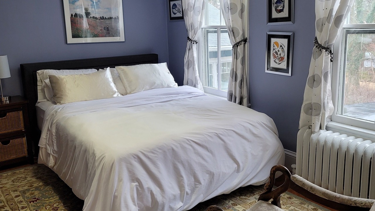 Photo of Bedroom in Takoma Park