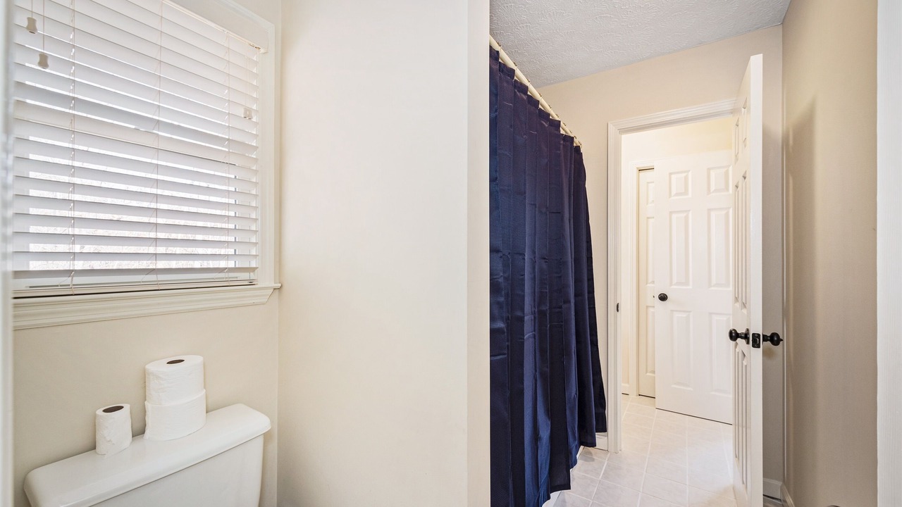 Photo of Bathroom in Mentone
