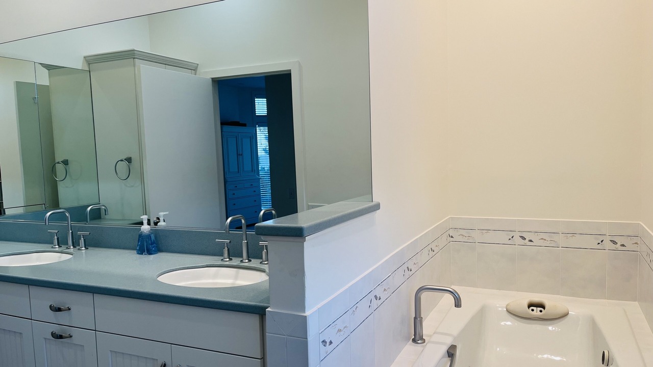 Photo of Bathroom in North Beach