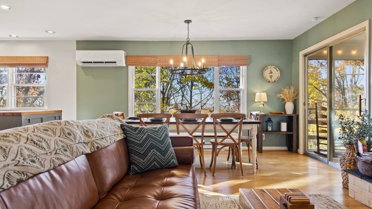 Photo of Livingroom in Kabletown