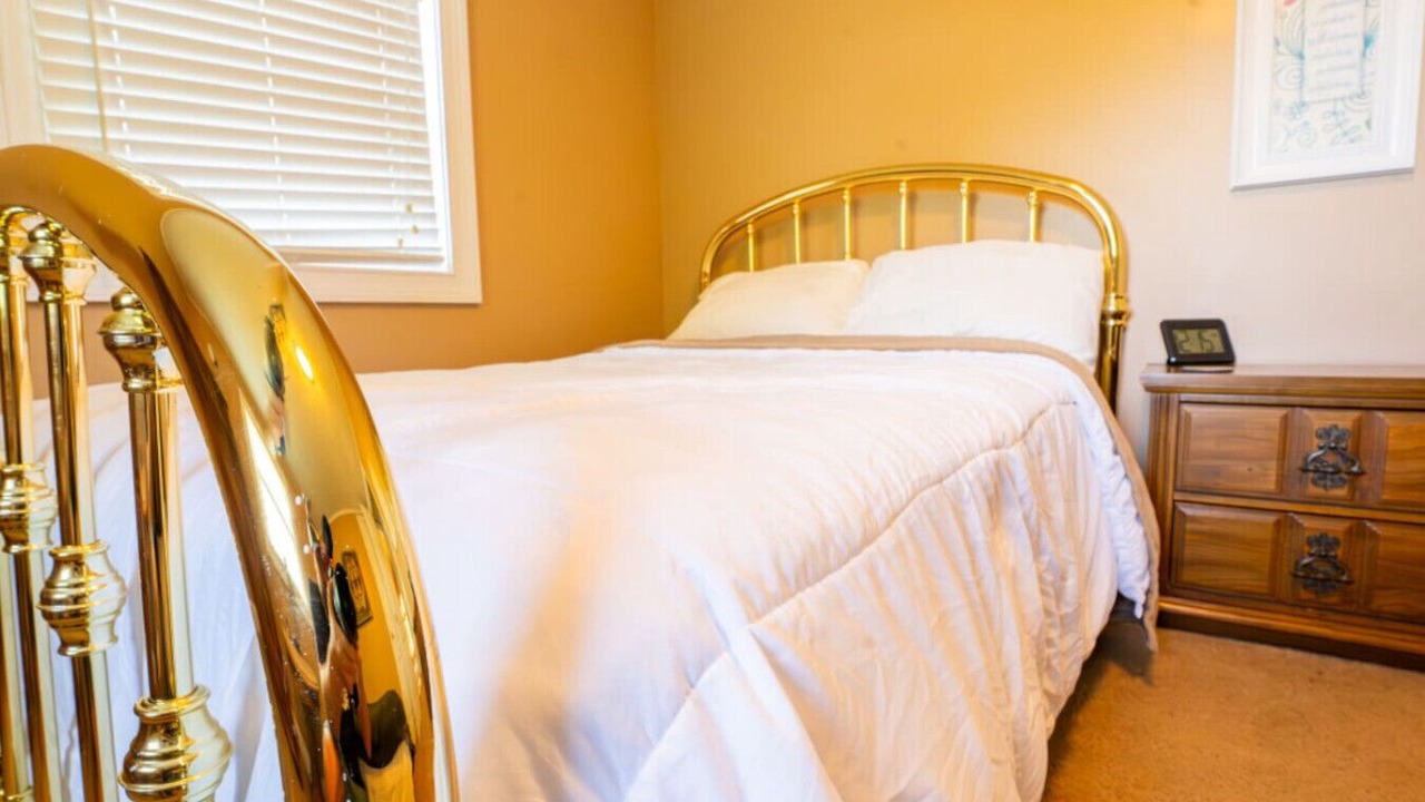 Photo of Bedroom in Leesburg