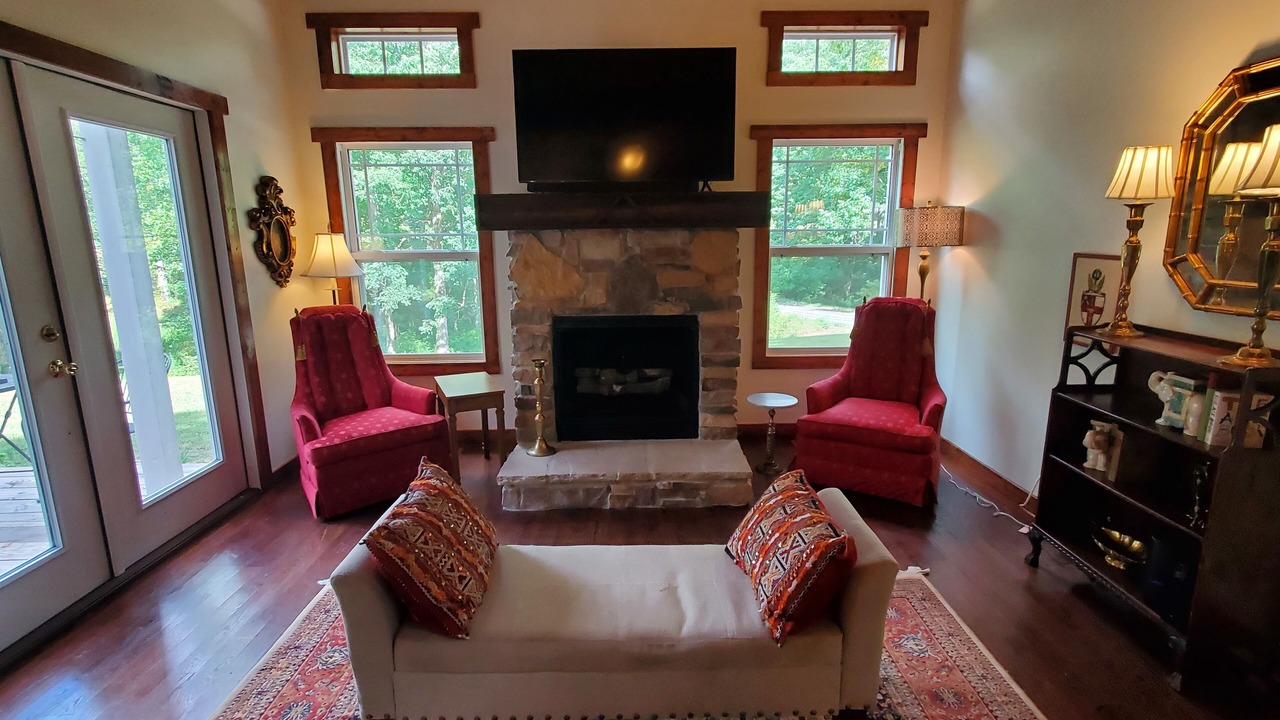 Photo of Livingroom in Tracy City