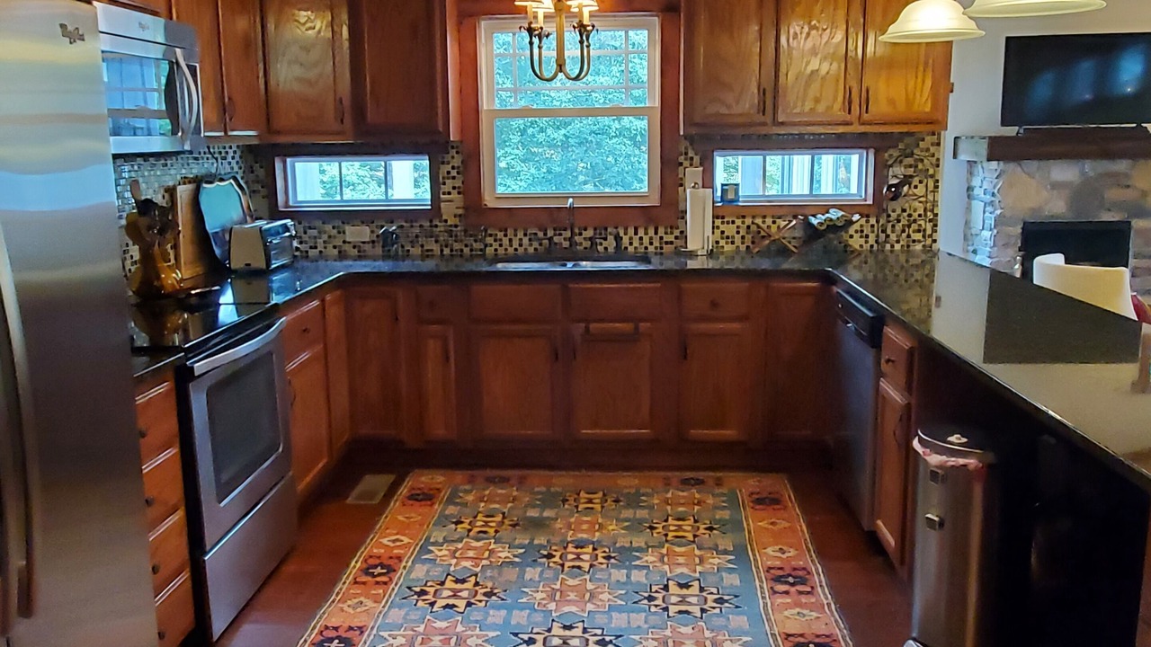 Photo of Kitchen in Tracy City