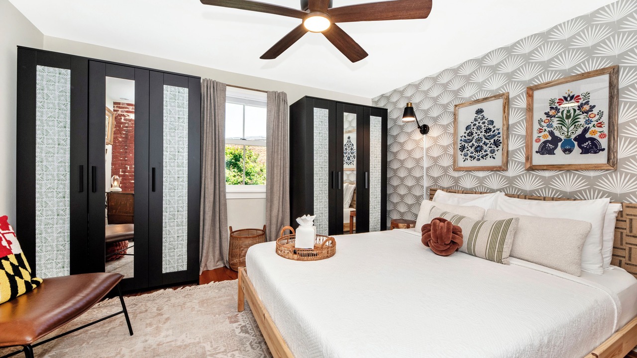 Photo of Bedroom in Downtown