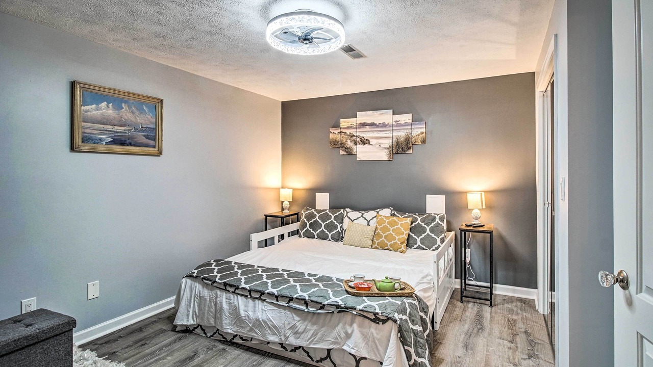 Photo of Bedroom in Locust Grove