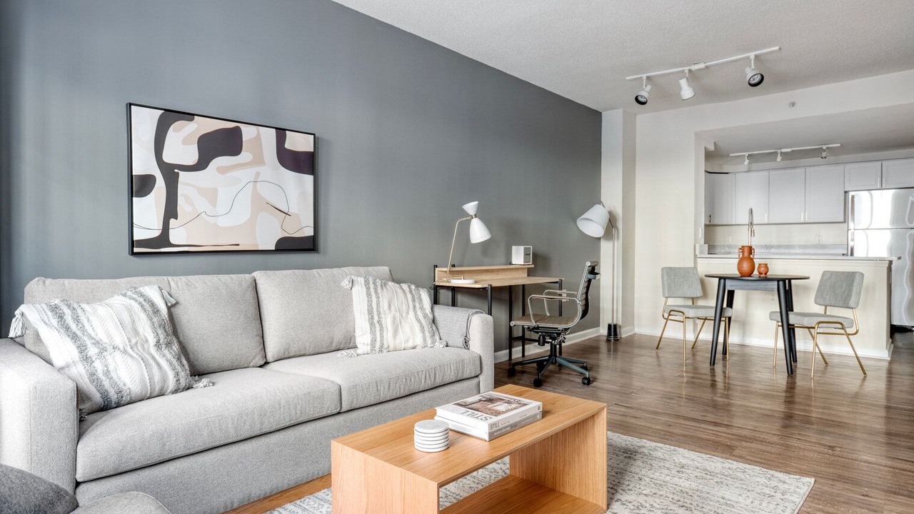Photo of Livingroom in North Bethesda