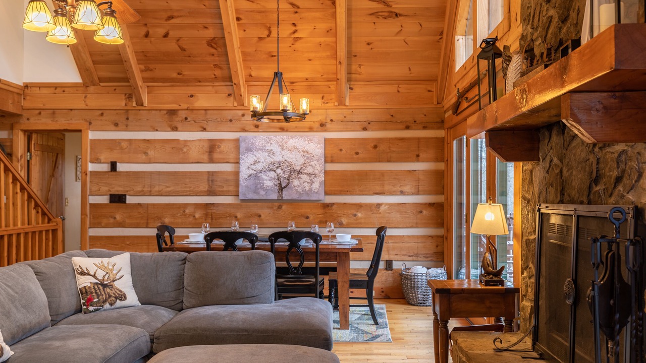 Photo of Livingroom in Boone