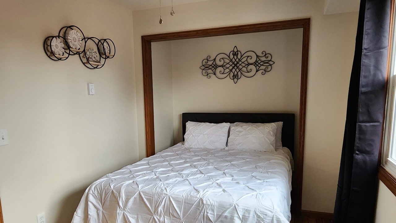 Photo of Bedroom in Janesville