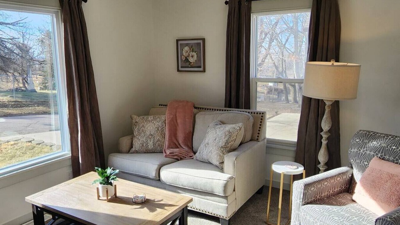Photo of Livingroom in Sioux City