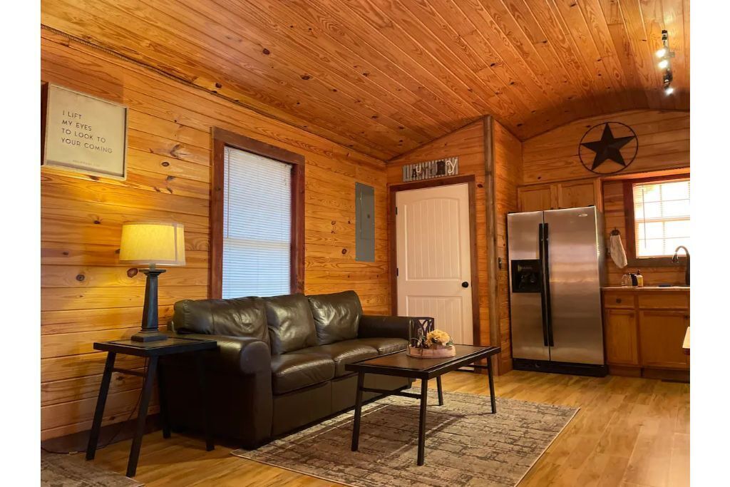 Photo of Livingroom in Dunlap