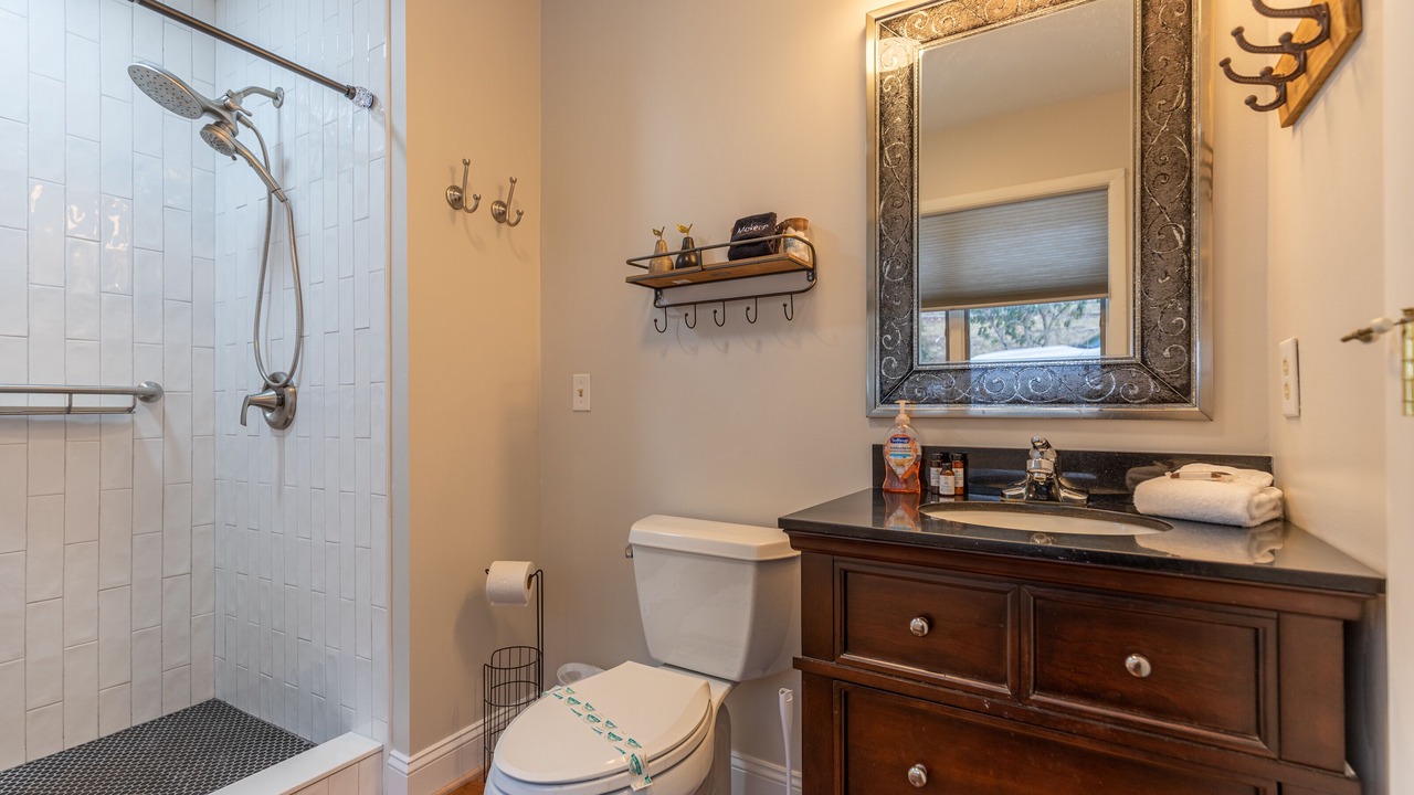 Photo of Bathroom in Seven Devils