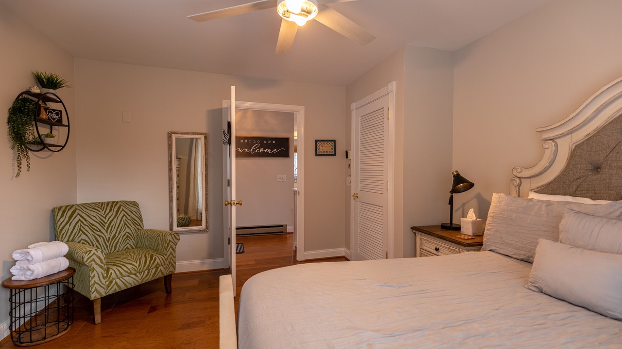 Photo of Bedroom in Seven Devils