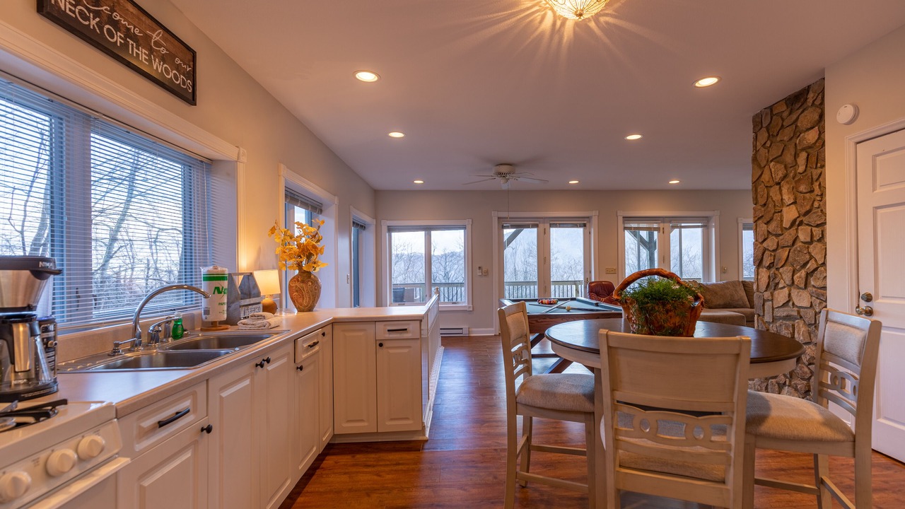Photo of Kitchen in Seven Devils