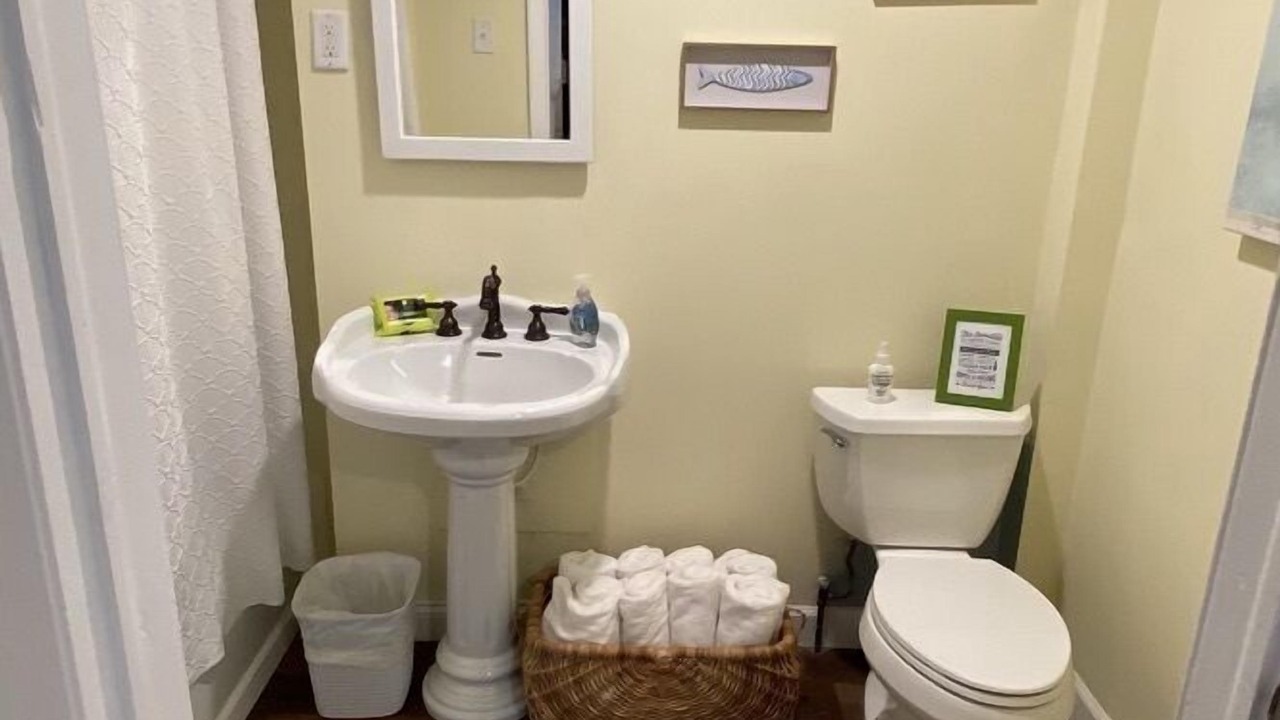 Photo of Bathroom in Antioch