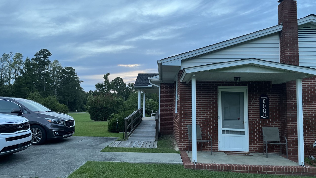 Photo of Outdoor in Council