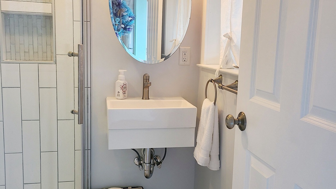 Photo of Bathroom in Slaughter Beach