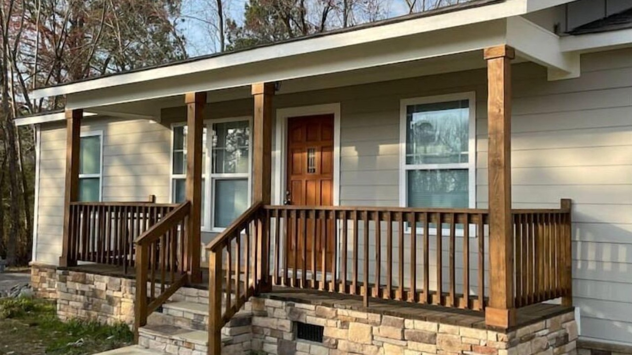 Photo of Outdoor in Crisp
