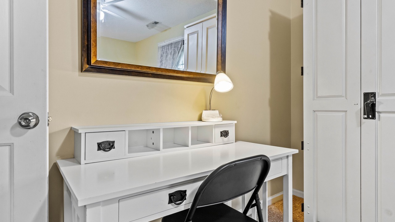 Photo of Bedroom in McCutcheon Field