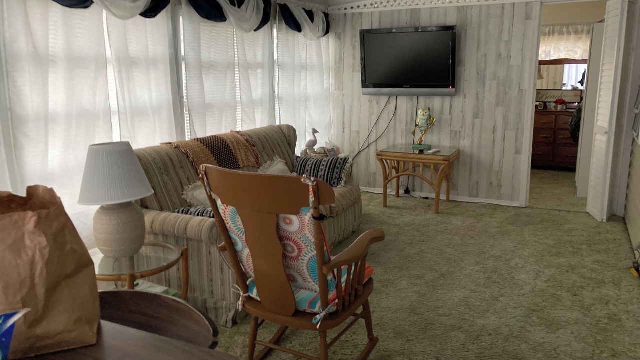 Photo of Livingroom in Ocean Pines