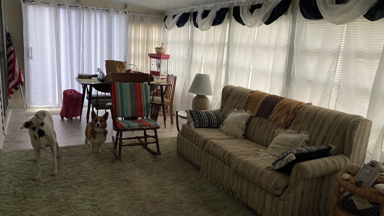 Photo of Livingroom in Ocean Pines